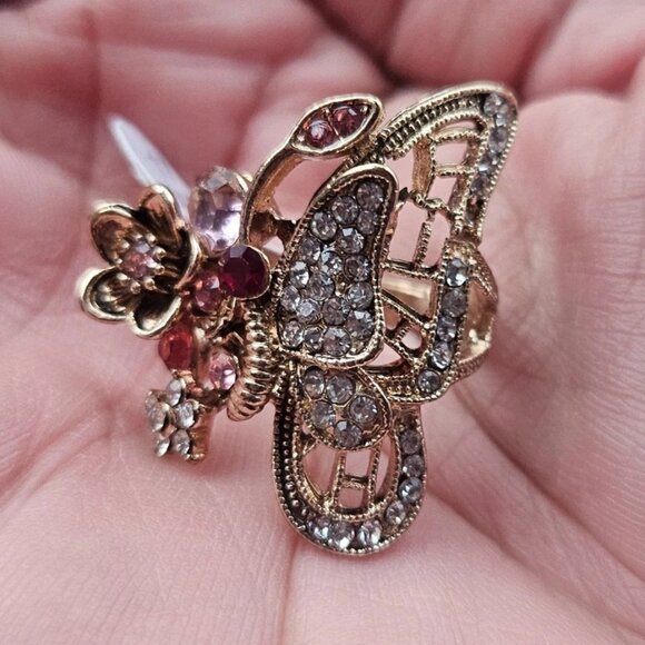 Jewelry - Fashion Ring Butterfly Shape Fancy Jewelry Ring Pink/Red Crystals Sz New Defect